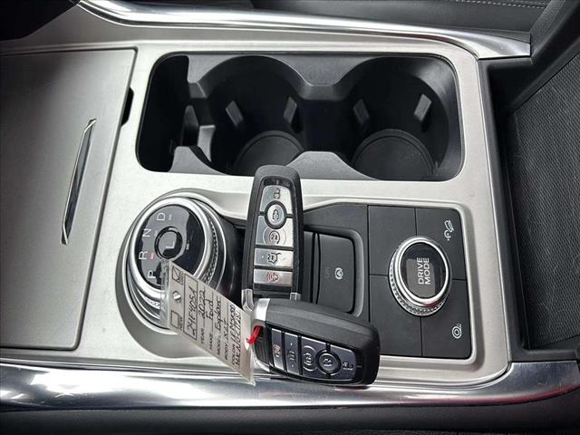 2022 Ford Explorer XLT - Photo 23