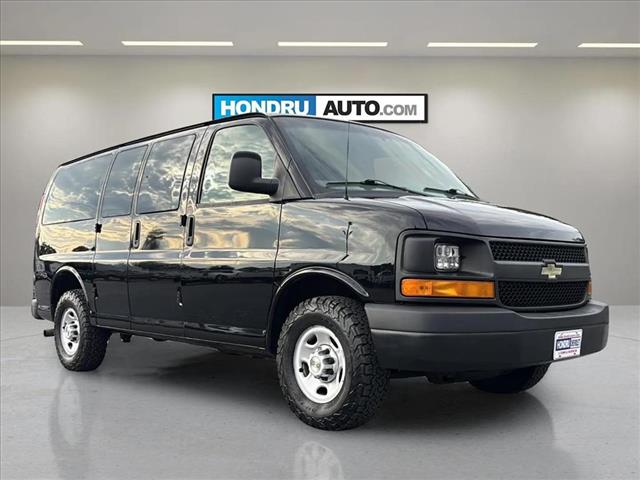 2013 Chevrolet Express LS 2500 - Photo 2