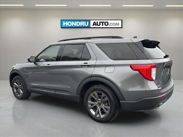 2022 Ford Explorer XLT - Photo 3