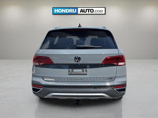 2023 Volkswagen Taos SEL 4Motion - Photo 8