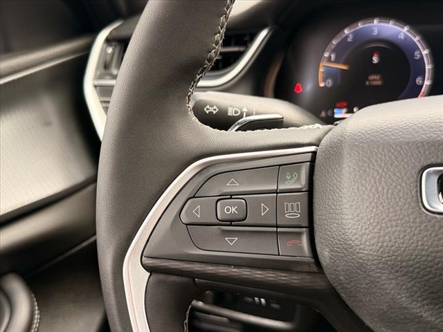 2025 Jeep Grand Cherokee L LAREDO X 4X4