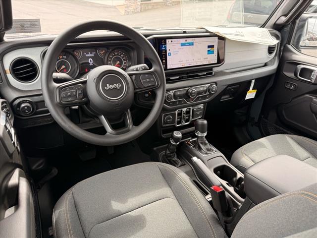 2025 Jeep Gladiator NIGHTHAWK 4X4 *LTD AVAIL*