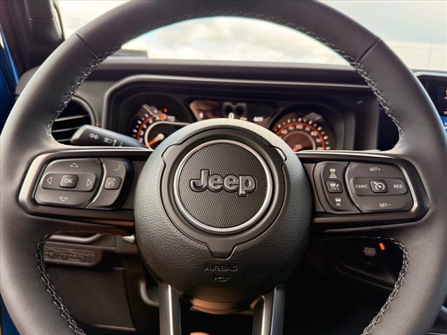 2025 Jeep Gladiator MOJAVE 4X4