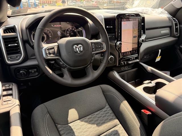 2025 RAM 1500 BIG HORN 4X4 CREW CAB 57