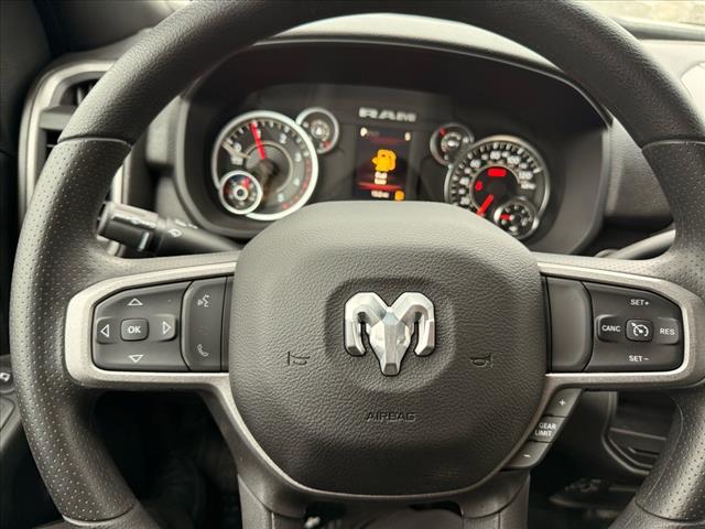 2024 RAM 2500 TRADESMAN 4X4 CREW CAB 6