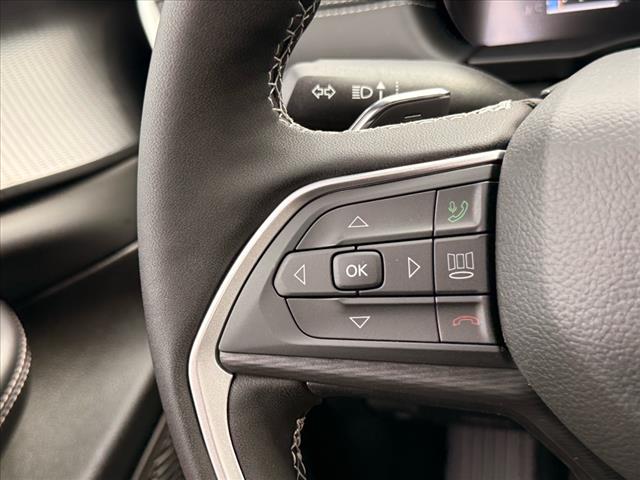 2025 Jeep Grand Cherokee LAREDO X 4X4