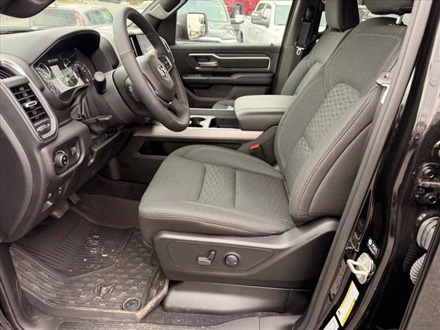 2025 RAM 1500 BIG HORN 4X4 CREW CAB 57