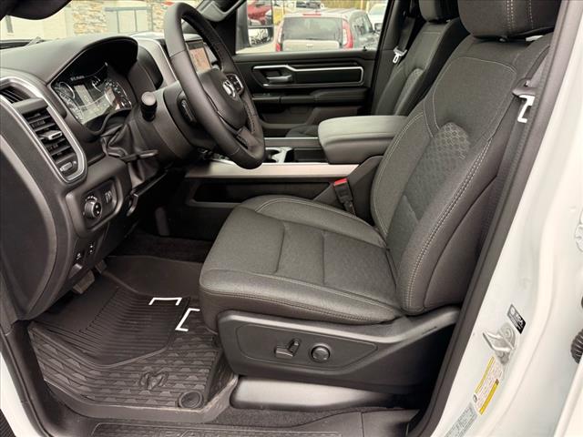 2025 RAM 1500 BIG HORN 4X4 CREW CAB 57