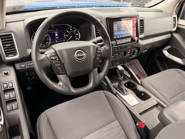 2024 Nissan Frontier CREW CAB 4X4 SV