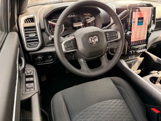 2025 RAM 2500 BIG HORN 4X4 CREW CAB 64