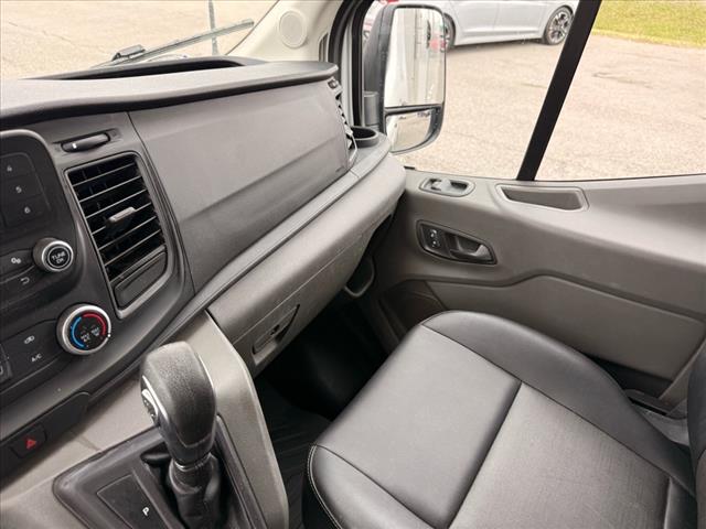 2022 Ford Transit T-350 RWD DRW 138  WB 995