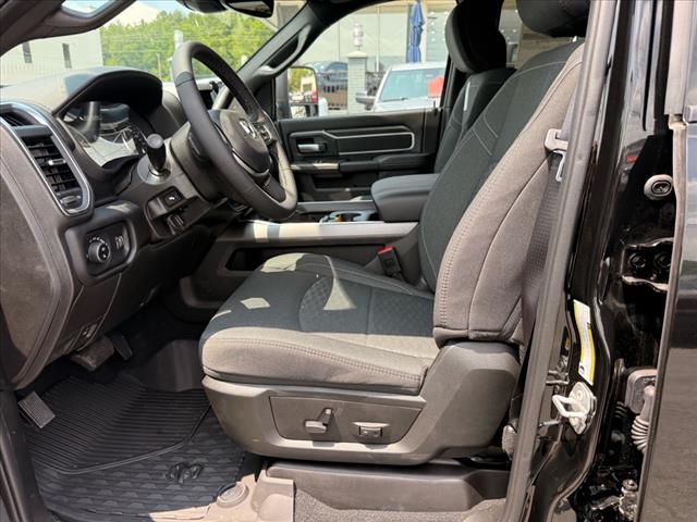 2025 RAM 2500 BIG HORN 4X4 CREW CAB 64