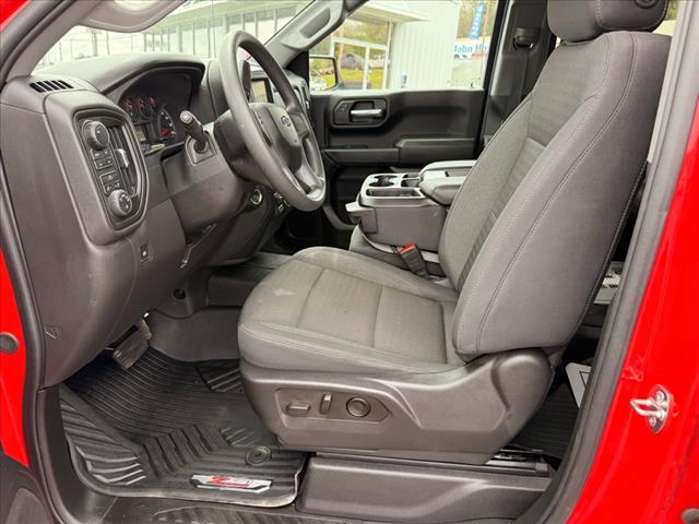 2024 Chevrolet Silverado 1500 4WD CREW CAB 147  CUSTOM