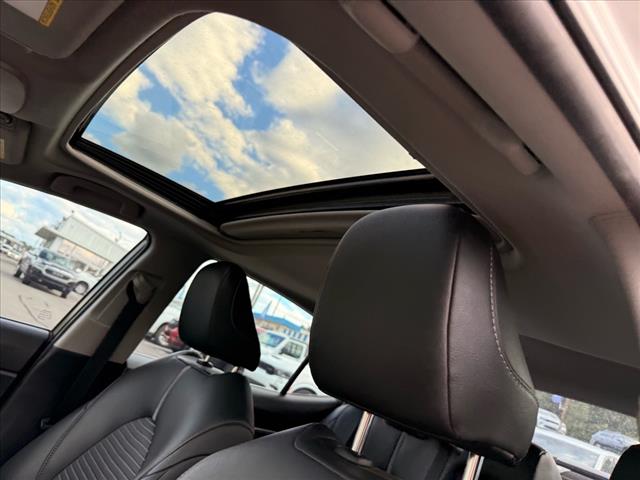 2018 Toyota Camry SEDAN