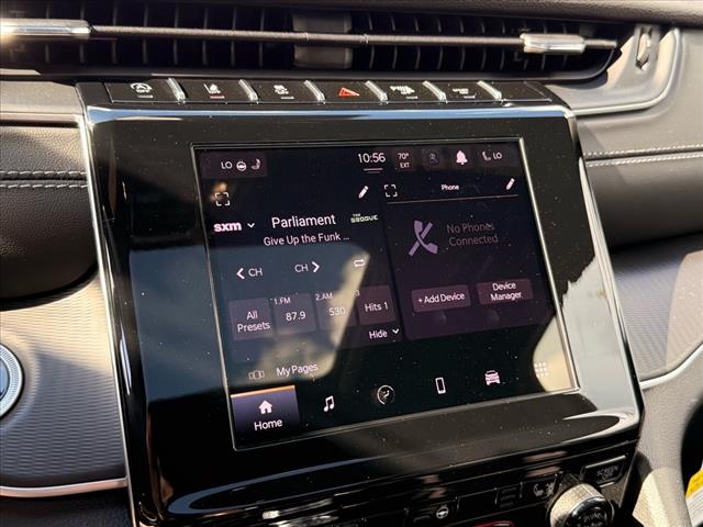 2025 Jeep Grand Cherokee LAREDO X 4X4