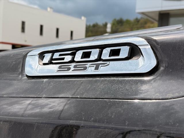 2025 RAM 1500 BIG HORN 4X4 CREW CAB 57