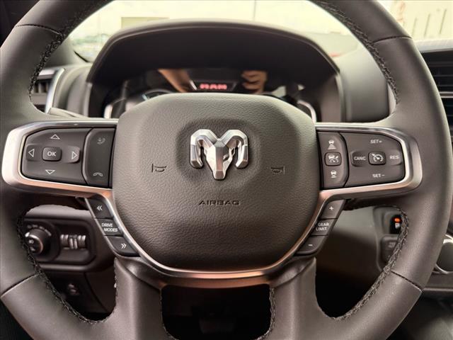 2025 RAM 1500 BIG HORN 4X4 CREW CAB 57