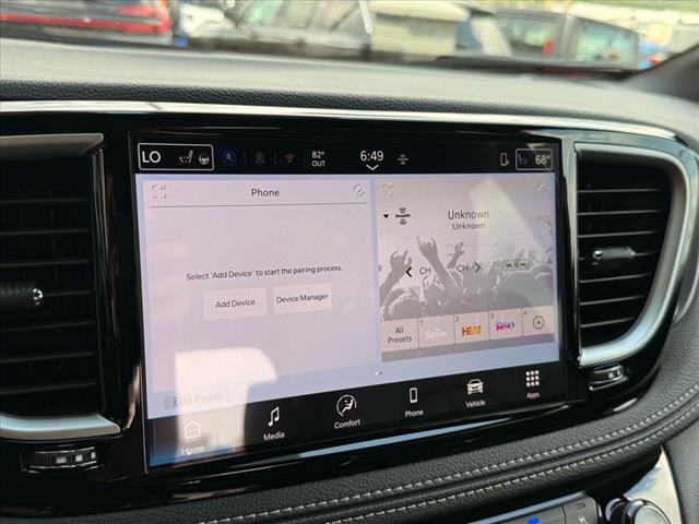 2026 Chrysler Pacifica SELECT FWD