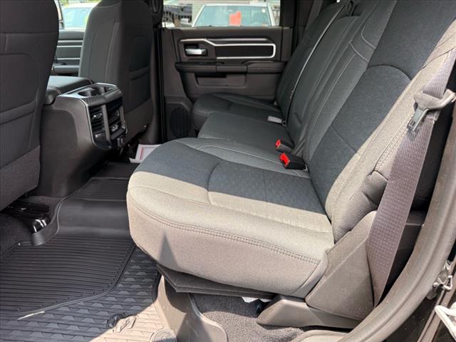 2025 RAM 2500 BIG HORN 4X4 CREW CAB 64