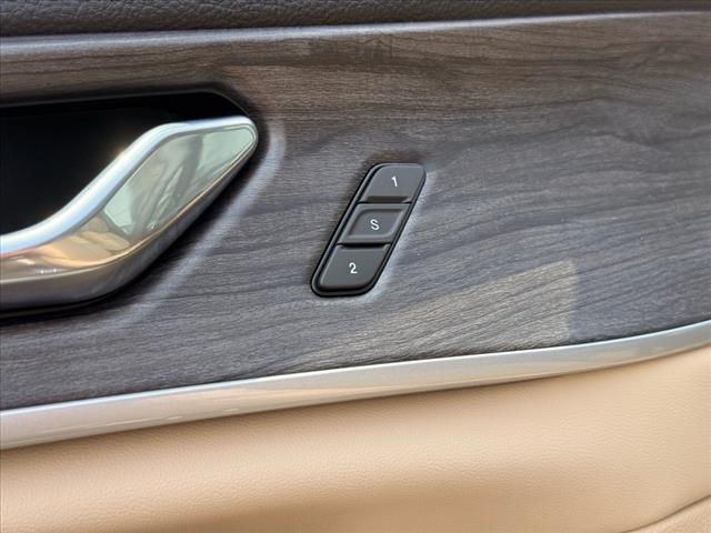 2025 Jeep Grand Cherokee LIMITED 4X4