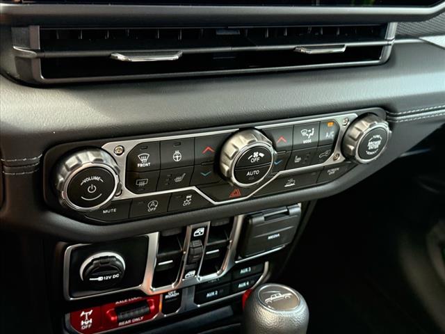 2025 Jeep Gladiator MOJAVE 4X4