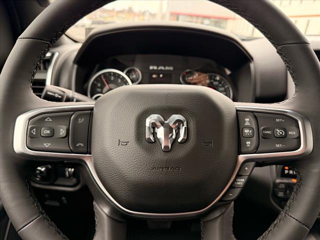2025 RAM 1500 BIG HORN 4X4 CREW CAB 57