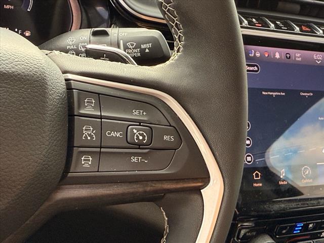 2023 Jeep Grand Cherokee LIMITED 4X4