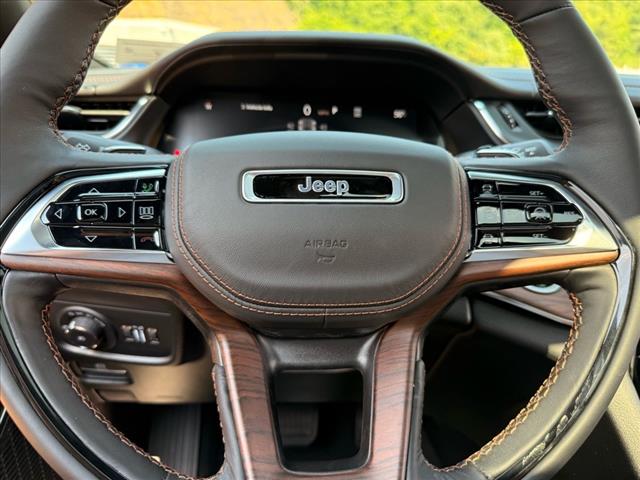 2025 Jeep Grand Cherokee SUMMIT 4X4