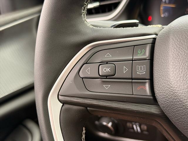 2025 Jeep Grand Cherokee L LAREDO X 4X4