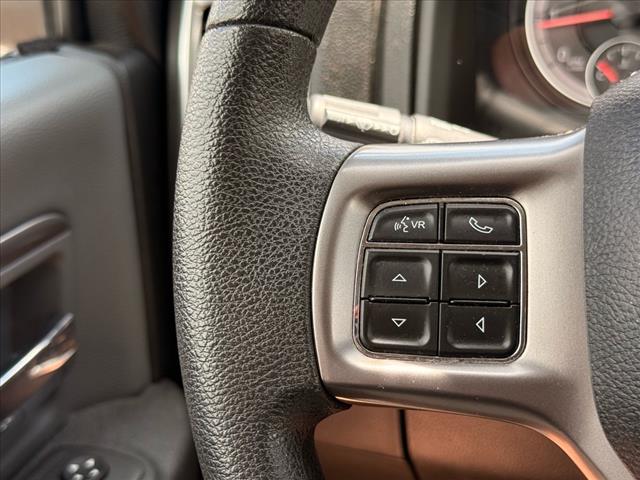 2022 RAM 1500 Classic SLT 4X4 CREW CAB 57  BOX