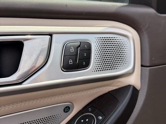 2020 Ford Explorer PLATINUM 4WD