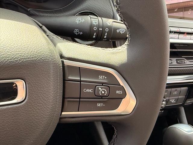 2025 Jeep Compass LATITUDE 4X4