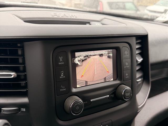 2024 RAM 2500 TRADESMAN 4X4 CREW CAB 6