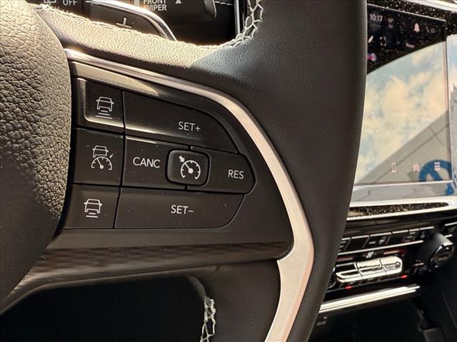 2025 Jeep Grand Cherokee L LAREDO X 4X4