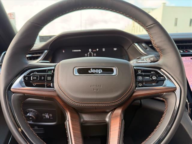 2025 Jeep Grand Cherokee L SUMMIT 4X4