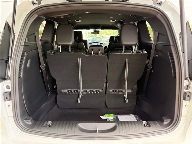 2026 Chrysler Pacifica SELECT FWD