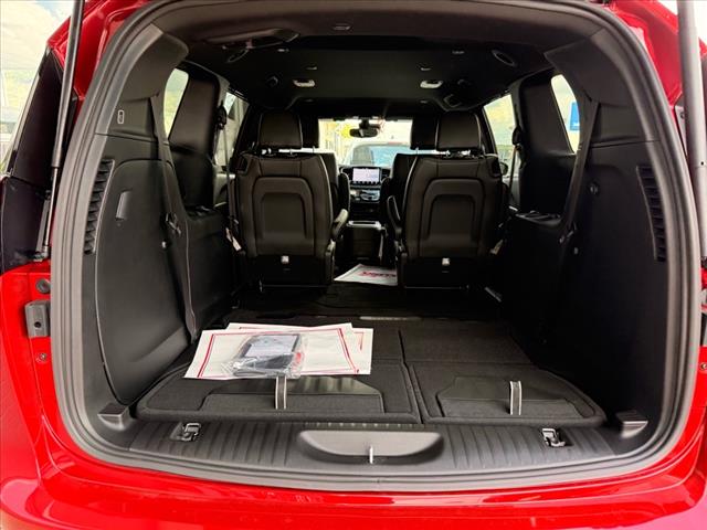 2026 Chrysler Pacifica SELECT FWD