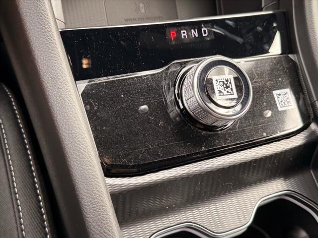 2025 Jeep Grand Cherokee LAREDO X 4X4
