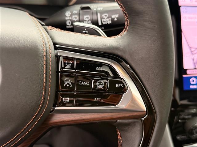 2025 Jeep Grand Cherokee SUMMIT 4X4