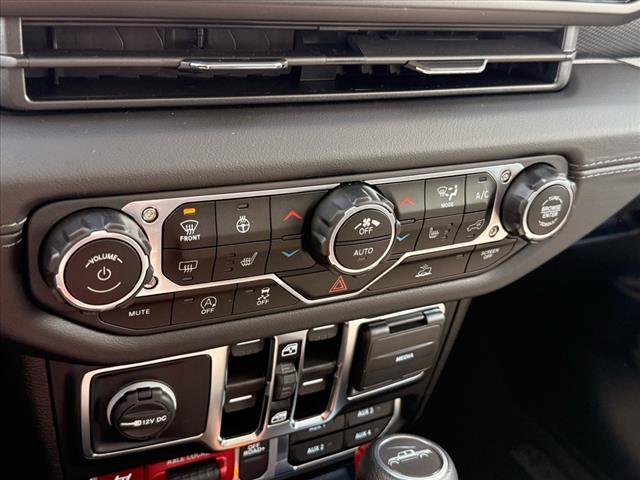2025 Jeep Gladiator MOJAVE 4X4