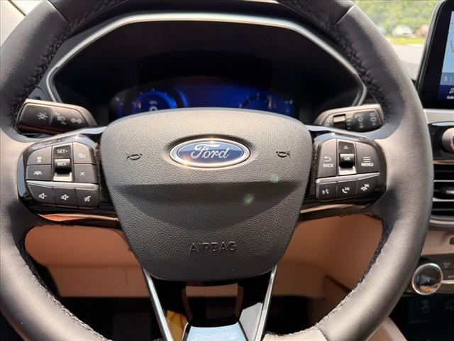 2022 Ford Escape SEL AWD