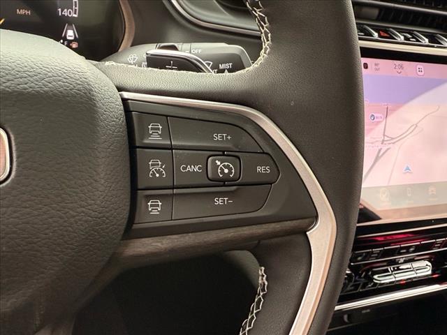 2025 Jeep Grand Cherokee LIMITED 4X4