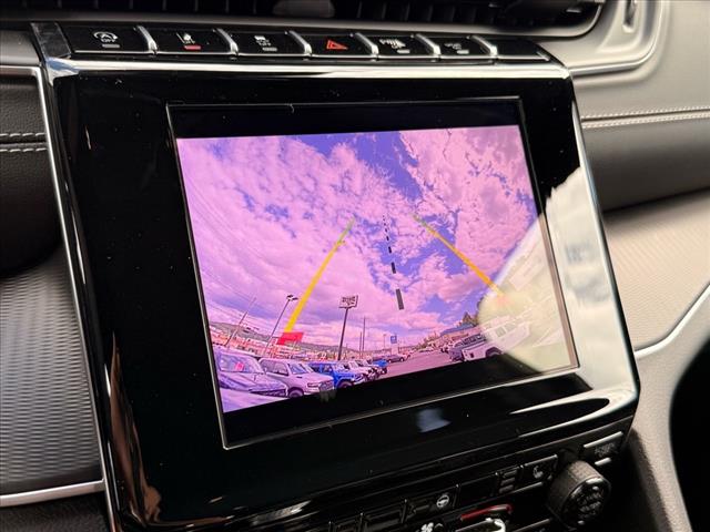 2025 Jeep Grand Cherokee L LAREDO X 4X4