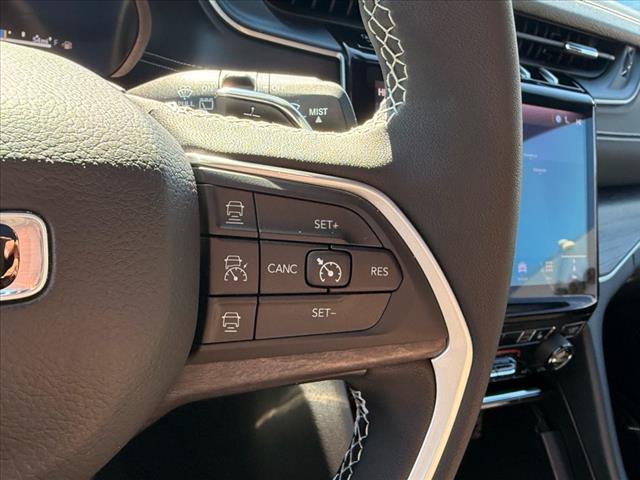 2025 Jeep Grand Cherokee L LIMITED 4X4