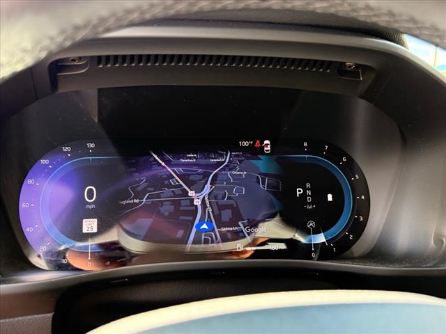 2023 Volvo XC40 B5 AWD PLUS DARK THEME