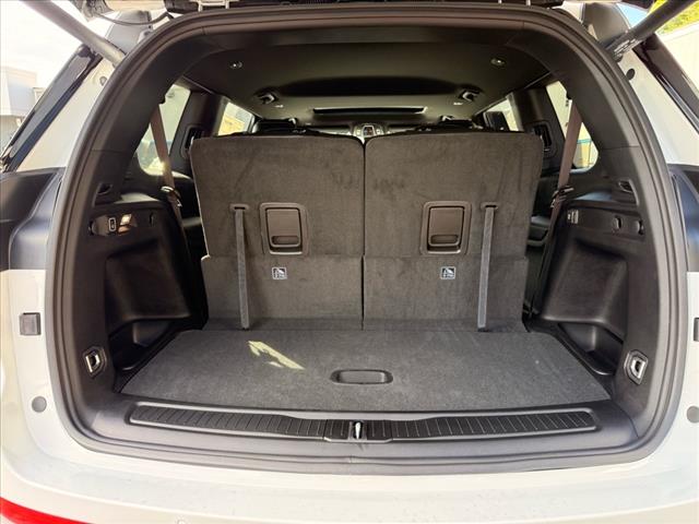 2025 Jeep Grand Cherokee L LAREDO X 4X4