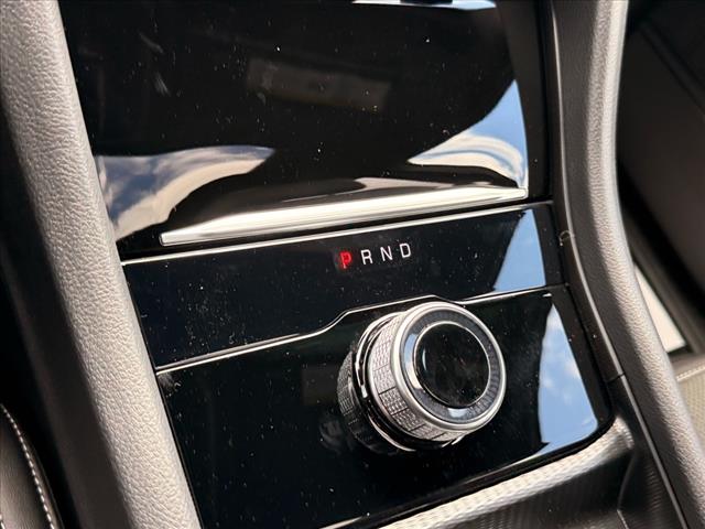 2025 Jeep Grand Cherokee L LAREDO X 4X4