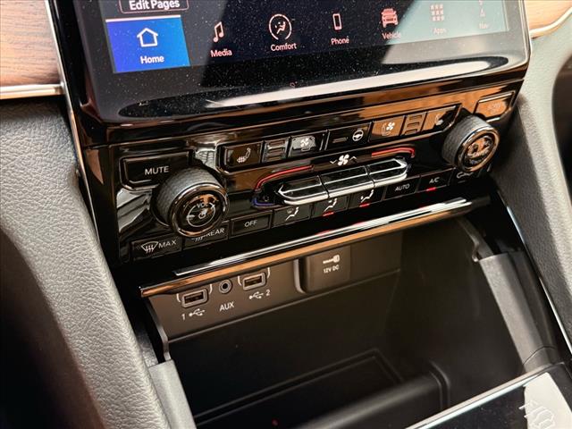 2025 Jeep Grand Cherokee L SUMMIT 4X4