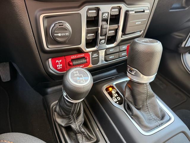 2025 Jeep Gladiator MOJAVE 4X4