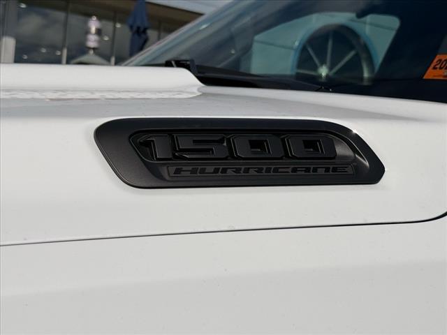 2026 RAM 1500 WARLOCK 4X4 CREW CAB 57